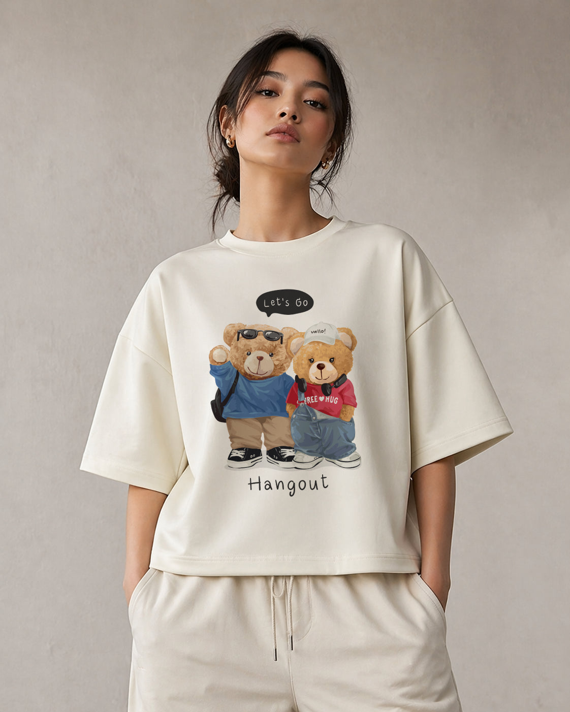 Hangout Bears -Off-White Oversized Unisex T-Shirt